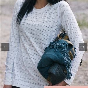 Zyia White chill long sleeve